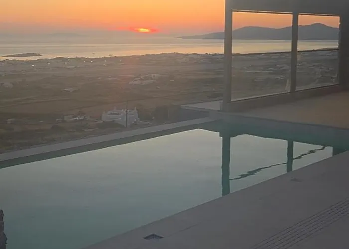 Mykonian Tramonti Plintri